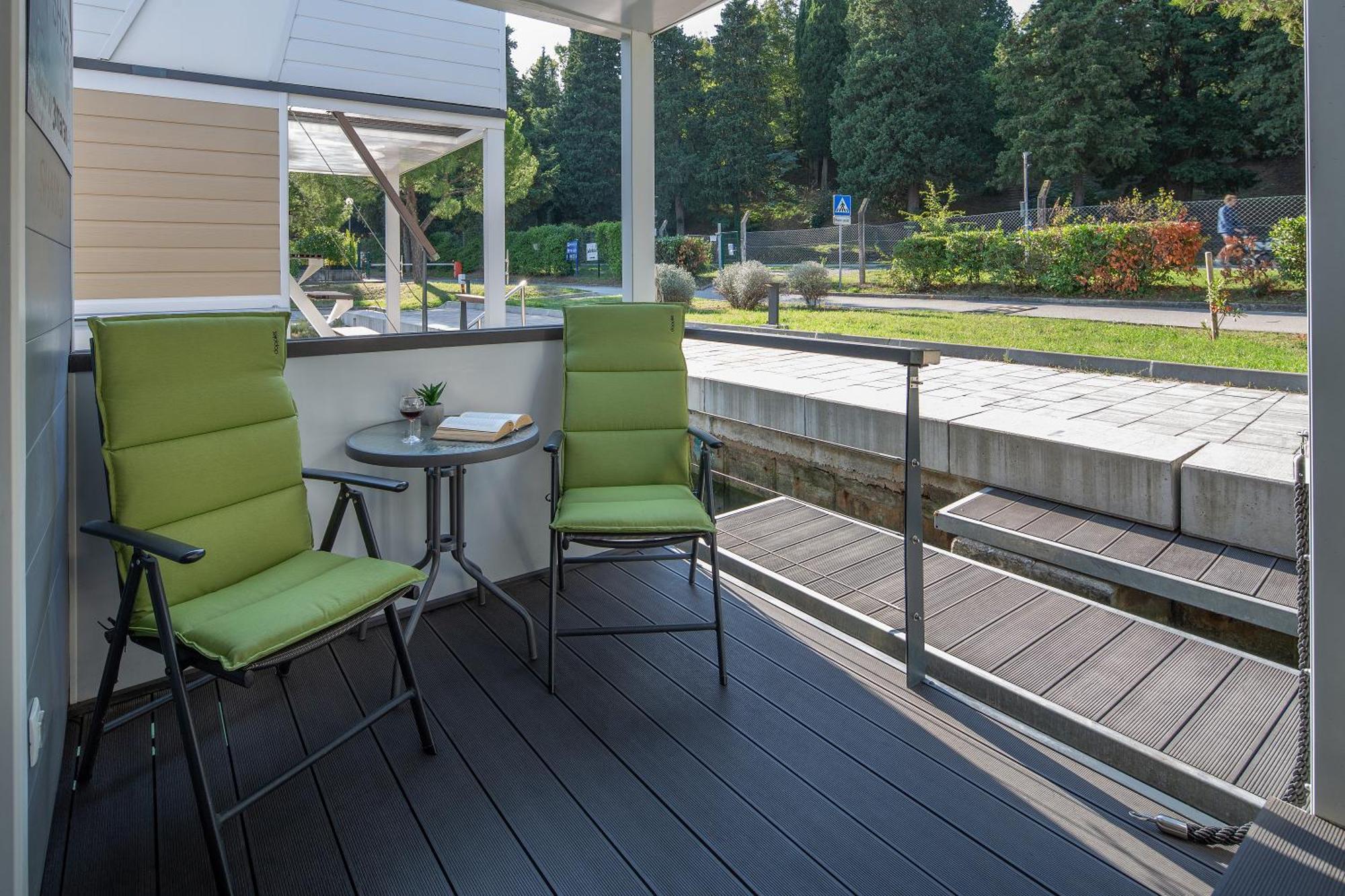 Floating Sea House Shark 3 Apartment Portoroz Exterior photo